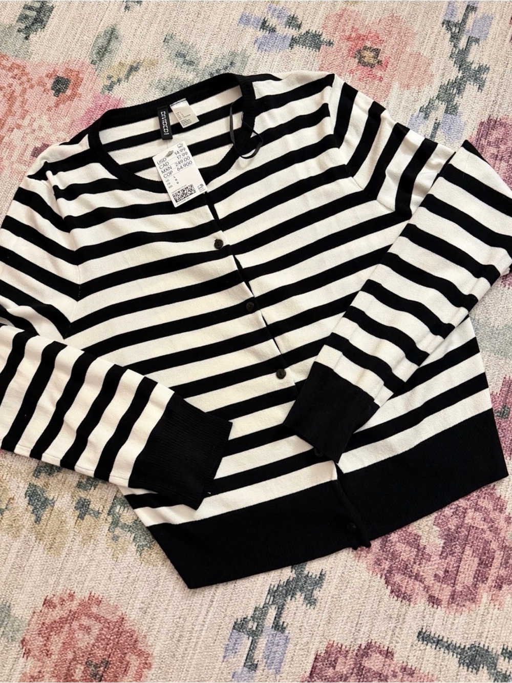 Black & White Striped Crewneck Cardigan Top
